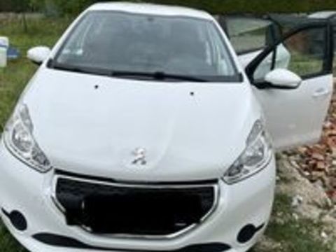 208 1.0 VTi 68ch BVM5 Business 2012 occasion 10190 Villemaur-sur-Vanne