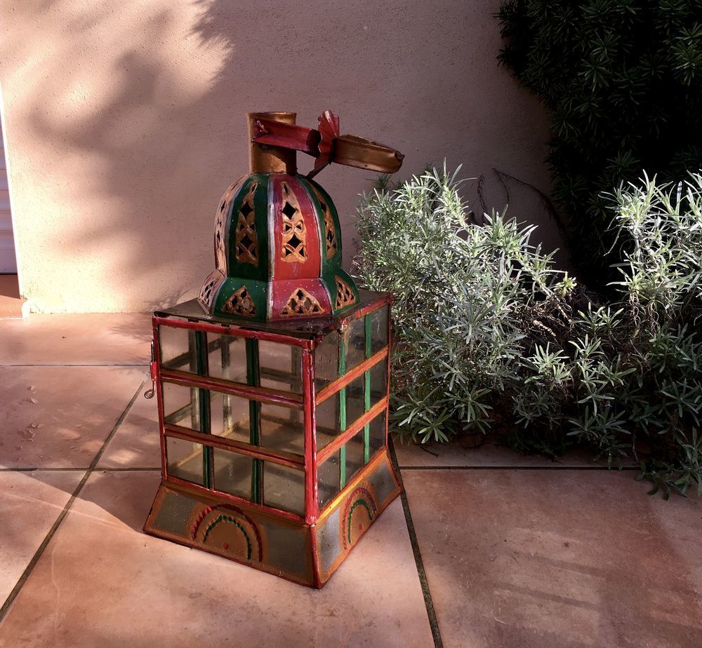 Lanterne en fer forg&eacute; , hauteur 50 cm Décoration