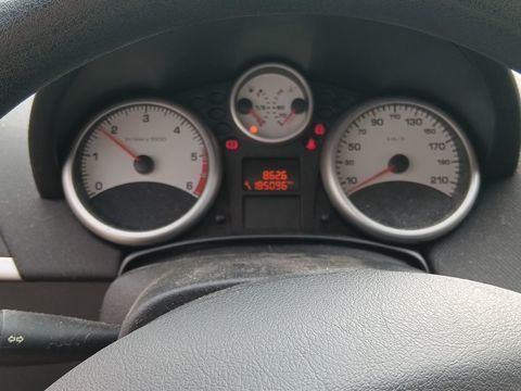 Peugeot 207 1.4 HDi 70ch Trendy 2007 occasion Faux-la-Montagne 23340