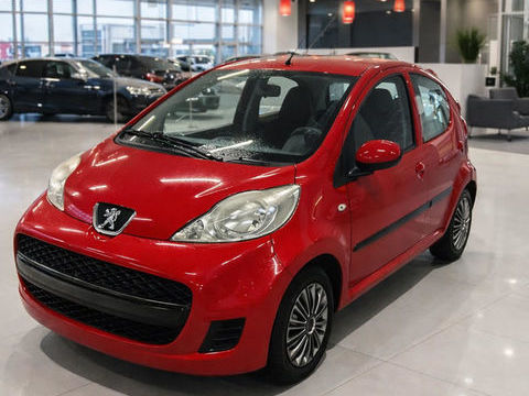 Peugeot 107 1.0e 12V 68ch BLUE LION Access 2011 occasion Six-Fours-les-Plages 83140