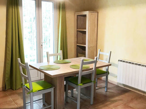   Jolie maison meubl�e avec jardin Maison - 3 pi�ce(s) - 64 m�