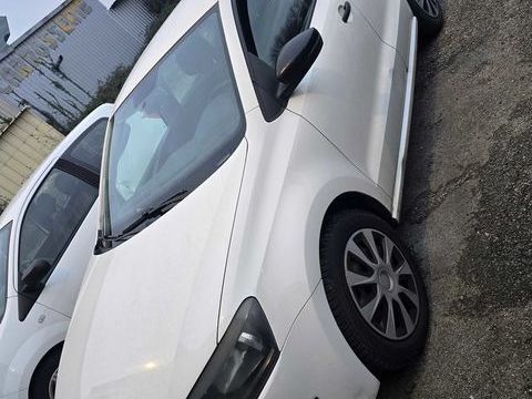 Volkswagen Polo 1.6 TDI 90 CR FAP Confortline 2011 occasion Mazamet 81200