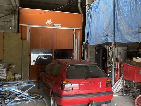   garage m�canique avec cabine � peinture et maison Maison - 2 pi�ce(s) - 1000 m�