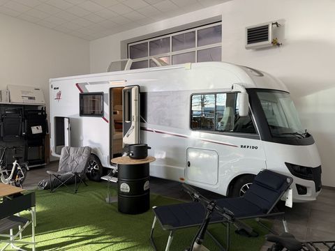 RAPIDO Camping car 2024 occasion Saint-Barth&eacute;lemy-d'Anjou 49124