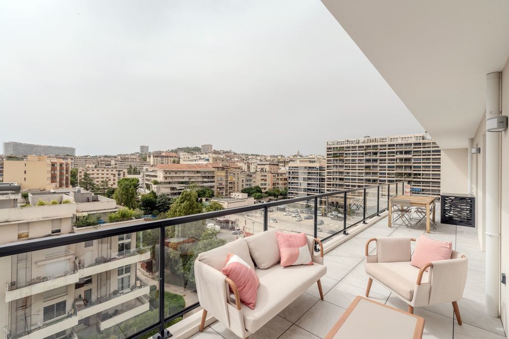   Marseille 8