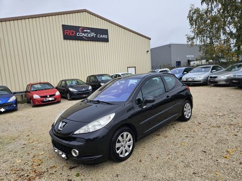 Peugeot 207 1.4 HDi 70ch BLUE LION Premium 2008 occasion Saint-Val&eacute;rien 89150