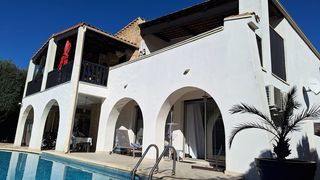  Maison � vendre 7 pi�ces 240 m�