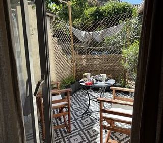  Appartement à louer 2 pièces 45 m² Nîmes
