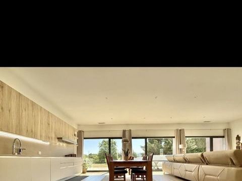   Propri�t� de Standing autonome en �lectricit�  Villa - 6 pi�ce(s) - 186 m�