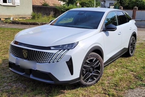 Peugeot 3008 Hybrid 136 e-DCS6 Allure 2024 occasion Rustenhart 68740