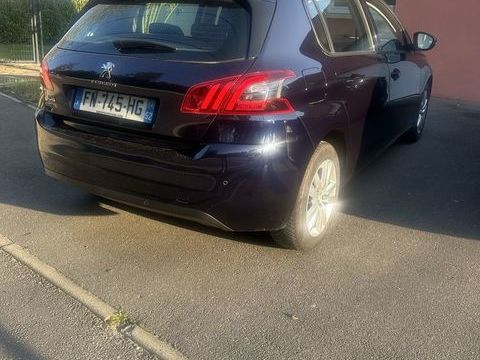 Peugeot 308 BlueHDi 130ch S&S EAT8 Active Business 2020 occasion Orl&eacute;ans 45000