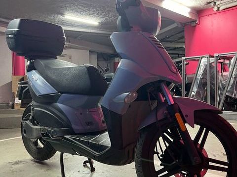 Scooter ZEWAY 2024 occasion Paris 75010