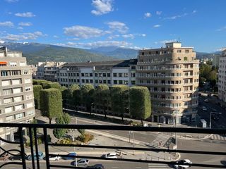  Appartement � louer 5 pi�ces 135 m�