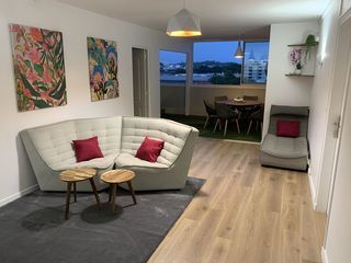  Appartement � louer 9 pi�ces 125 m�