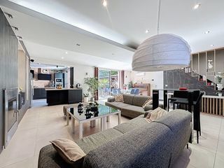  Maison � vendre 7 pi�ces 140 m�