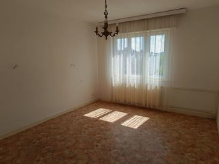  Appartement � louer 4 pi�ces 76 m�