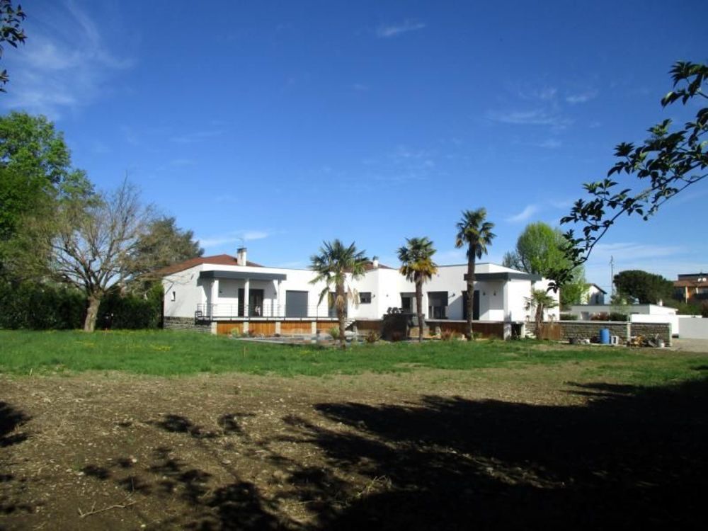 � vendre  Maison Tarbes (65000)