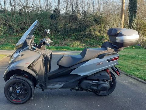 Scooter PIAGGIO 2021 occasion La Regrippi&egrave;re 44330