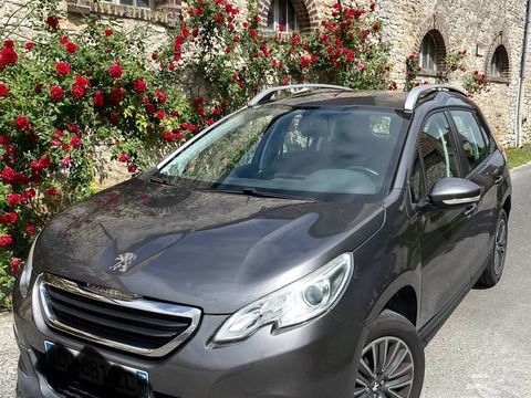 Peugeot 2008 1.2 PureTech 82ch BVM5 Access 2015 occasion Senlis 60300