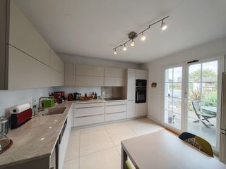  Maison � vendre 5 pi�ces 200 m�