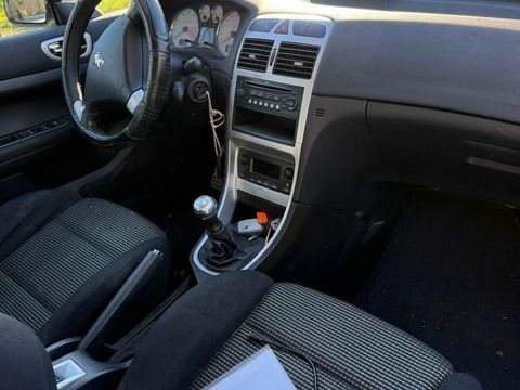 Peugeot 307 CC 2.0e 16V 141ch Navteq on Board A 2014 occasion Nantes 44000