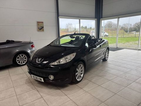 Peugeot 207 CC 1.6 HDi 110ch FAP BLUE LION F&eacute;line 2009 occasion Brech 56400