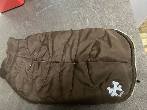 Manteau chien et turquoise 14 94800 Villejuif