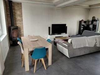  Maison � vendre 3 pi�ces 1045 m�