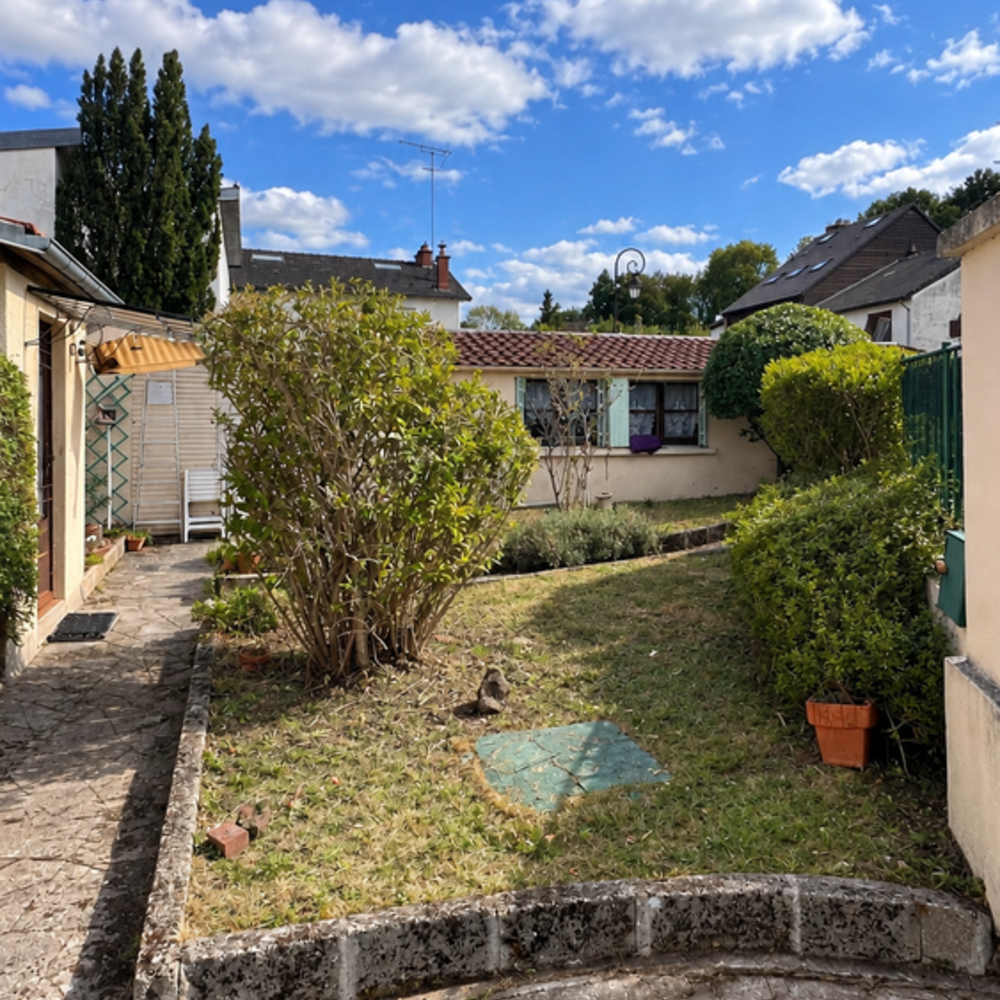 Vente Maison Vélizy (78140) Maison à rénover 77 m² terrain 233m2 Vélizy-villacoublay