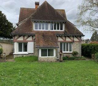  Maison � vendre 8 pi�ces 255 m�