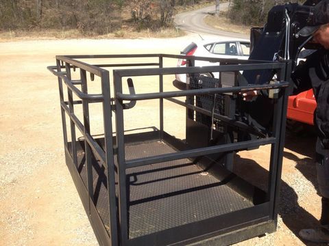 Utilitaire Pieces d&eacute;tach&eacute;es et accessoires Engins BTP  occasion Reillanne 04110