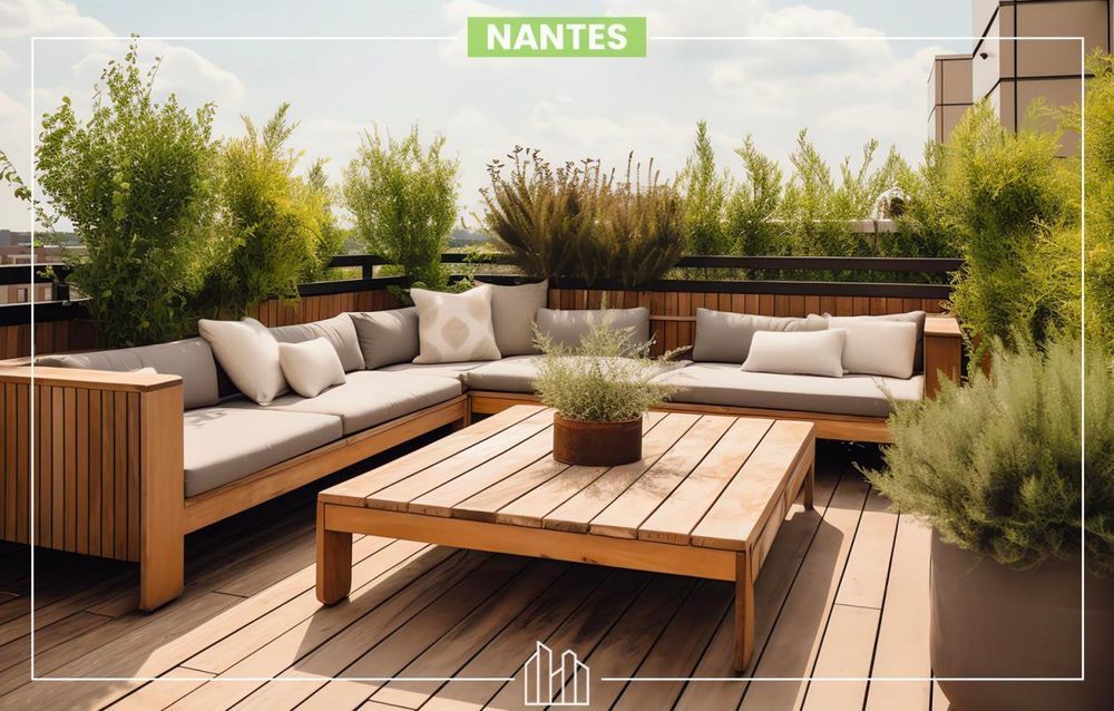   Nantes (44300)