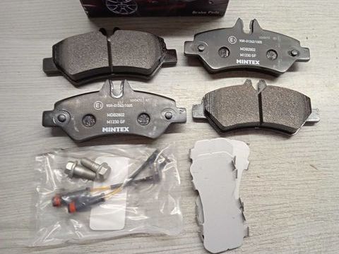 Pi&egrave;ces et &eacute;quipements Voiture Pi&egrave;ces et &eacute;quipements Voiture  occasion Laudun-l'Ardoise 30290