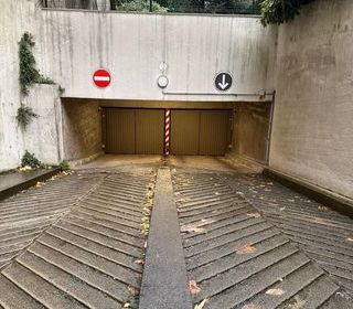  Parking / Garage � louer 8 m�