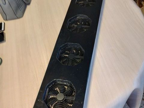 Ventilateur de 1 m pour aquarium 100 66270 Le soler