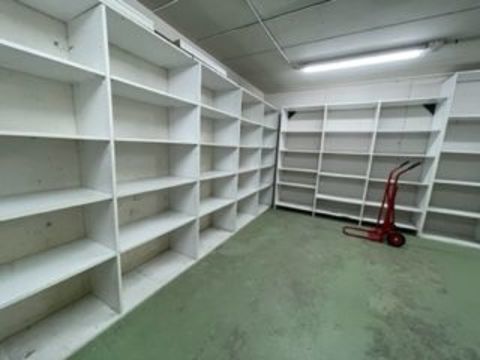 LOCAL STOCKAGE/ARCHIVES/DEPOT 528 94410 Saint-maurice