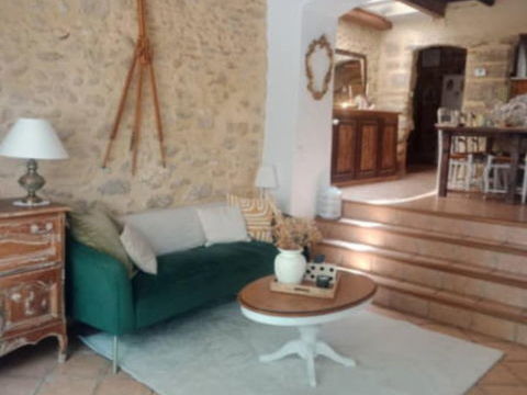   Maison de ville 100 m2 � Courth�zon sans ext�rieur.  Maison - 5 pi�ce(s) - 100 m�