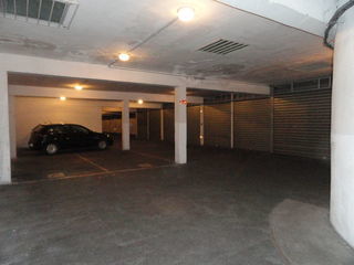  Parking / Garage � louer 13 m�
