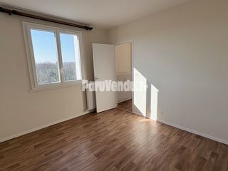  Appartement � louer 3 pi�ces 64 m�