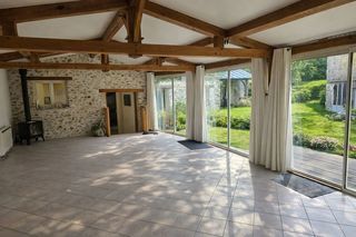  Maison � louer 9 pi�ces 175 m�