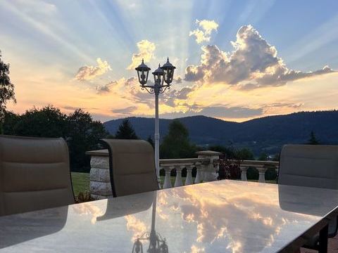    Villa T7 Un havre de paix au c?ur des Vosges  Villa - 7 pi�ce(s) - 250 m�