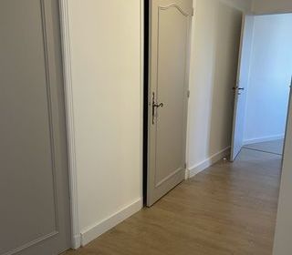  Appartement � louer 4 pi�ces 125 m�