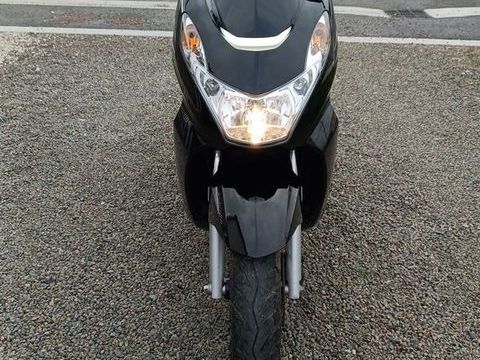 Scooter PEUGEOT 2024 occasion La Chapelle-Hermier 85220