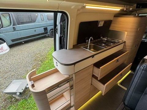 Van am&eacute;nag&eacute; Van am&eacute;nag&eacute; 2019 occasion Anglet 64600