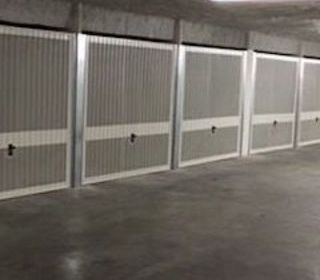  Parking / Garage � louer 4 m�