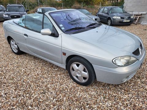 Renault M&eacute;gane Cabriolet 1.4i 16V 1999 occasion Vernouillet 78540