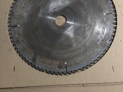 Lame de Scie Circulaire Mtallique pour Coupe 25 Auneau (28)