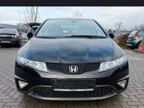 Honda Civic 1.8 i-VTEC Virtuose S&eacute;rie Sp&eacute;ciale 2011 occasion Mandeure 25350