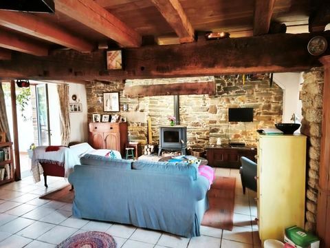   Maison F6 Maison - 6 pi�ce(s) - 147 m�