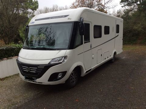 LE VOYAGEUR Camping car 2017 occasion Saint-Jean-de-Monts 85160